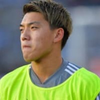 アジア杯からクラブに復帰の堂安律、すぐプレーできるか?監督はこう語る 画像