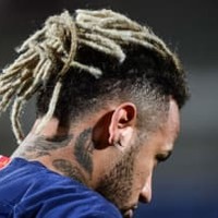 ネイマールが「衝撃のドレッドヘア」に!色んな角度から見る 画像