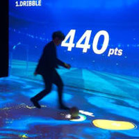 新しいサッカー体験!パナソニックの「高速追従プロジェクションマッピング技術」が凄い 画像