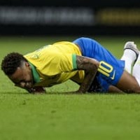 ネイマールがコパ・アメリカ欠場…靭帯損傷の瞬間がこれ 画像