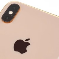 CL優勝のリヴァプール選手たち、「黄金のiPhone Max」 をゲットか 画像