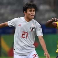 久保建英の左足炸裂!超速FW前田大然へのスルーパスがわくわくだ 画像