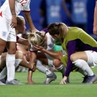 「胸が張り裂けそう…」 イングランド女子、W杯での“残酷なPK失敗”がこれ 画像