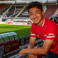 AZ菅原由勢がオランダを「街歩き」!今季にかける決意とは 画像
