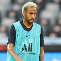 バルセロナ会長に「ネイマール!ネイマール!」と叫ぶとこうなる 画像