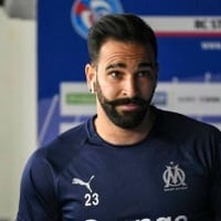 W杯優勝DF、「泥相撲」で電撃解雇!原因となった謎映像がこれ 画像