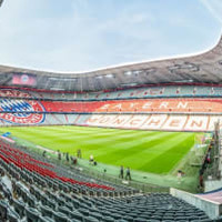 バイエルン本拠地「芝入れ替え」はこうやる!その模様がこれ 画像