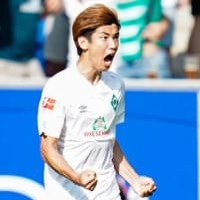 大迫、今季ブンデス初ゴール!「桁違いのシュートセンス」がこれ 画像