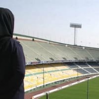 男装でのサッカー観戦で逮捕　イラン女性、抗議の焼身自殺未遂 画像