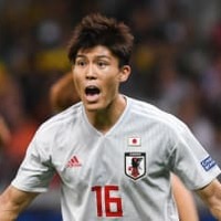 ボローニャ冨安健洋、会見での「イタリア語」に拍手!微笑ましい瞬間がこれ 画像