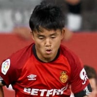 マジョルカ久保、初ゴールに迫る！「強烈フリーキック」がこれ 画像