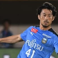 これがJリーグMVP!家長昭博の「エロエロキープ」がスゴイぞ 画像
