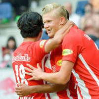 南野拓実が今季3ゴール目!19歳“怪物FW”の「優しすぎる」アシストがこれ 画像