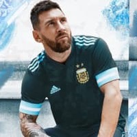 アルゼンチン代表、来年のコパ・アメリカに向けた新アウェイユニフォームを発表! 画像