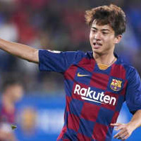 安部裕葵、バルセロナのトップチームに招集される!ピケ、デンベレらと 画像