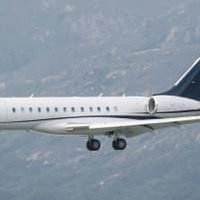 リヴァプールに衝撃…オーナーが飛行機事故、CLからの帰国に影響 画像