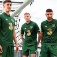 アイルランド代表、新ユニフォームを発表!予選突破ならEURO2020でも着用へ 画像