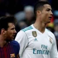 メッシ、ロナウドの偉大さを認める 「レアルで代役になるのは困難」 画像