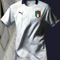 イタリア代表、EURO2020に向けた新アウェイユニフォームを発表! 画像