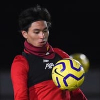 南野、リヴァプール選手を初日で唸らせた「強パス」がこれ 画像