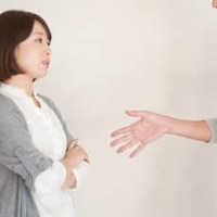 円満と思っていたのに…結婚生活10年をこえ「離婚」を切り出す女性たち 画像