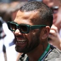 ダニ・アウヴェス、愛車をパクられる 画像