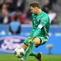 世界最強のスイーパーGK!ノイアー、「決死の鬼飛び出し」がこれ 画像