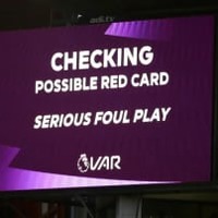 ロセルソの踏みつけは一発レッドだった…「VAR本体」が間違いを認める 画像
