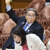 北村地方創生担当相が発言を陳謝 画像