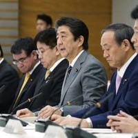首相、全世界への渡航に注意喚起 画像