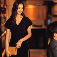 目が離せない女優・新木優子と“しっぽり日本酒”してみたら、本気で目が釘付けになった! 画像