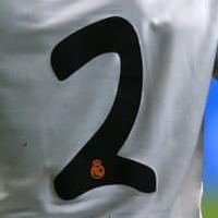 CBなのに「背番号2」で暴れる8人の守備者 画像