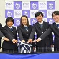 英語を学び大阪から世界へ！　ECC学園高がゴルフ部を創部、メジャー覇者からのエールも 画像